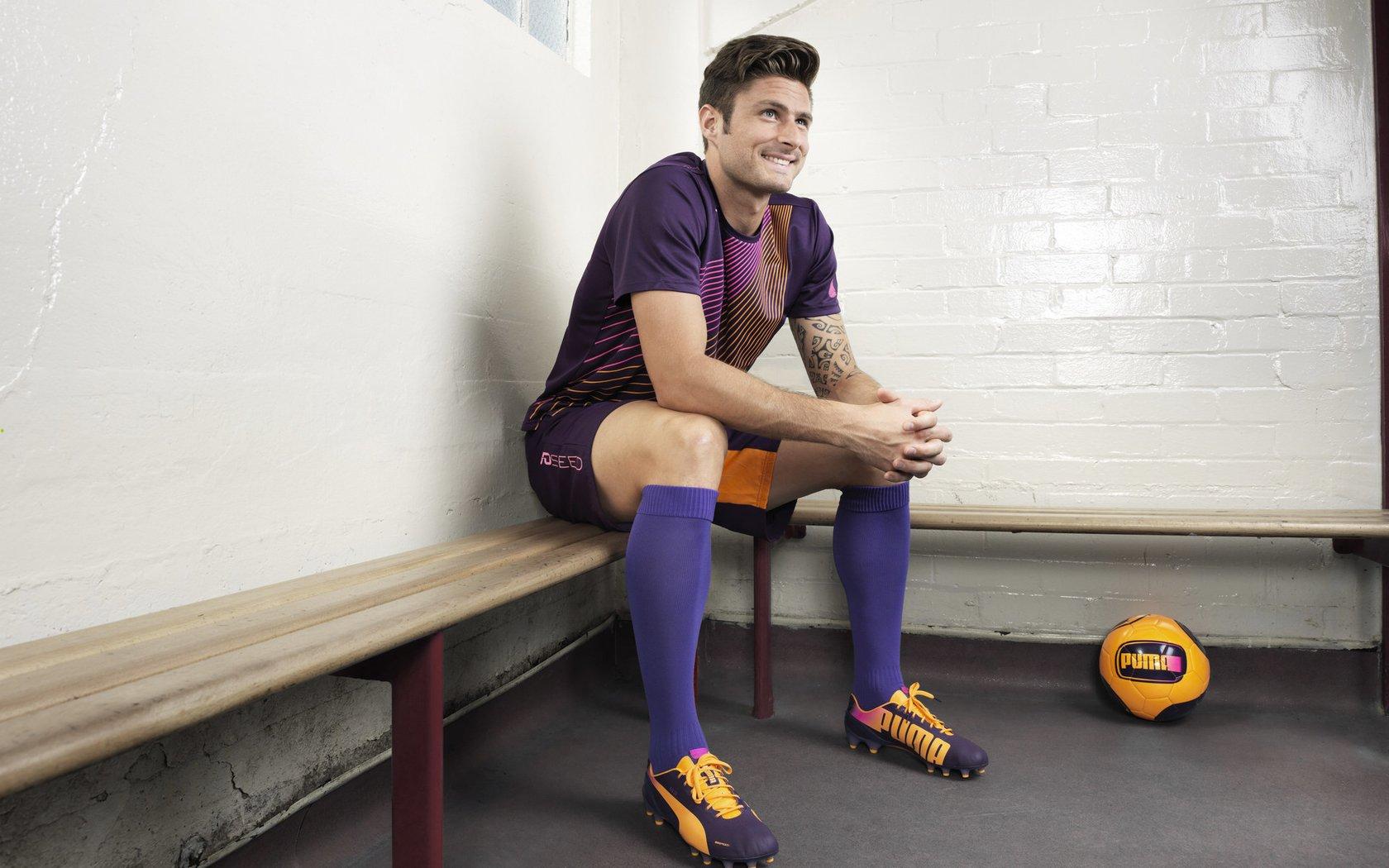 库里狂砍50分率勇士逆转取胜，三分雨浇灭对手反扑希望|爱体育