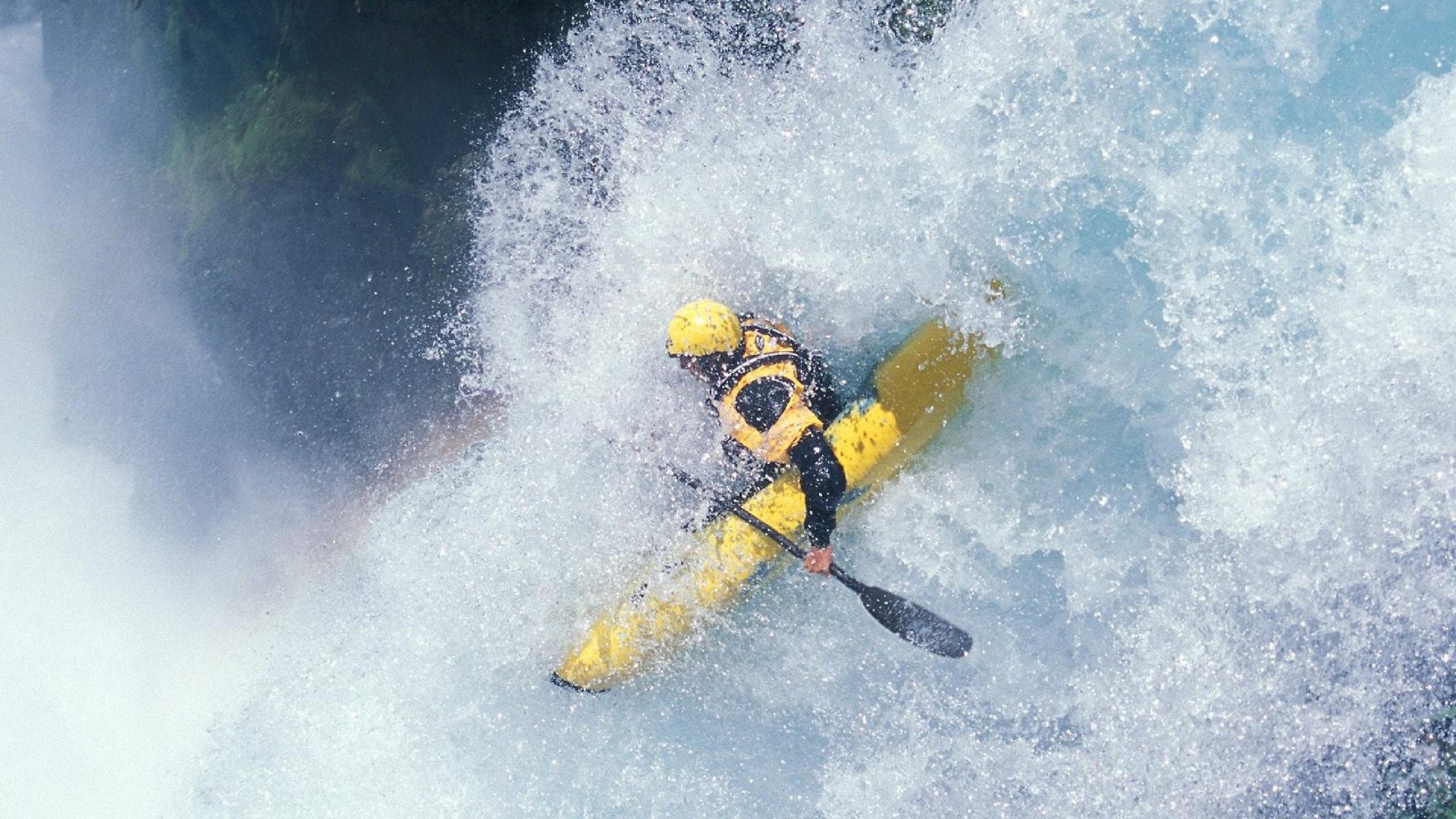 混合泳新星闪耀全国锦标赛,破纪录表现引爆泳坛热潮